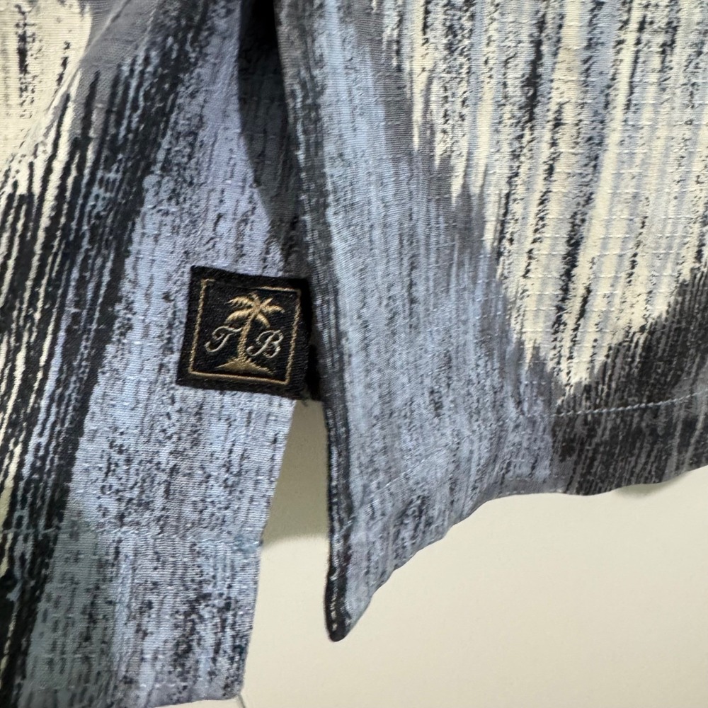 Tommy Bahama Mens XXL Silk Camp Shirt Abstract Ikat Print Blue Grey Short Sleeve - Picture 5 of 8